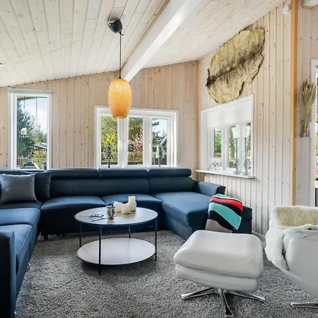 Livni - From The Sea By Interhome Feriehus *